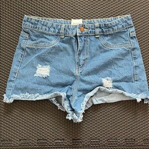 High Rise Distressed Denim Shorts 💙